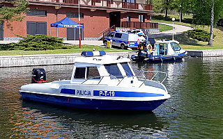 Wodniacy gotowi do sezonu na Wielkich Jeziorach Mazurskich. Policja z Węgorzewa wzbogaciła się o nową łódź patrolową
